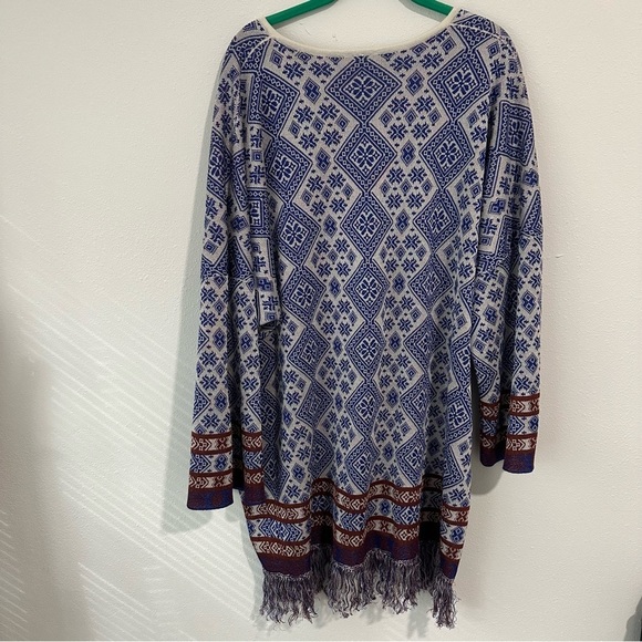 Free People It's a Cinch Poncho in ivory combo - Picture 5 of 7